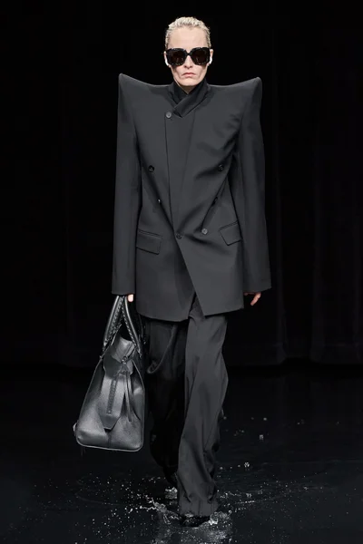 Look 91